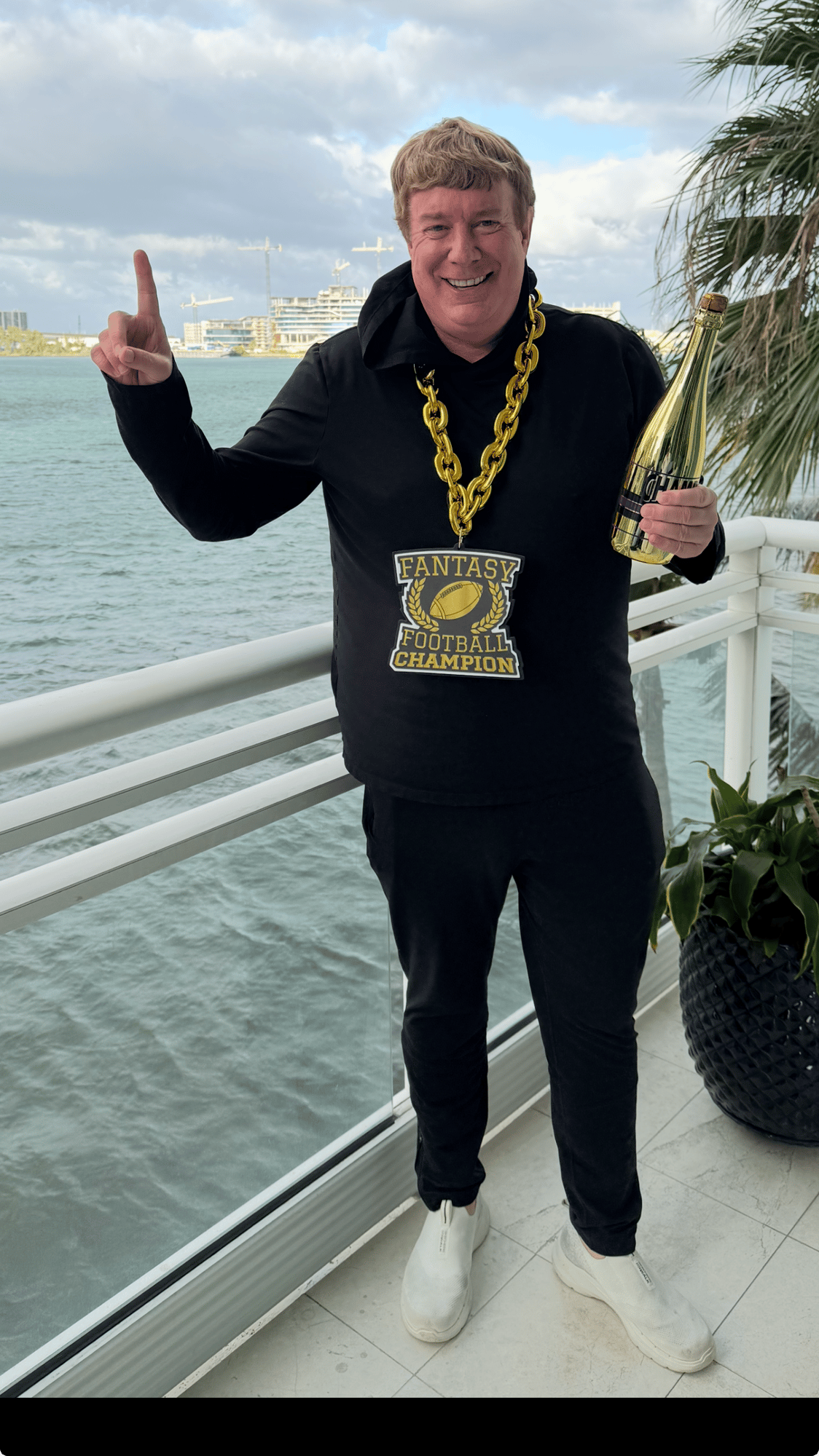 USA Sports Fan Chains - Fan Gallery – Real Fans. Real Chains.